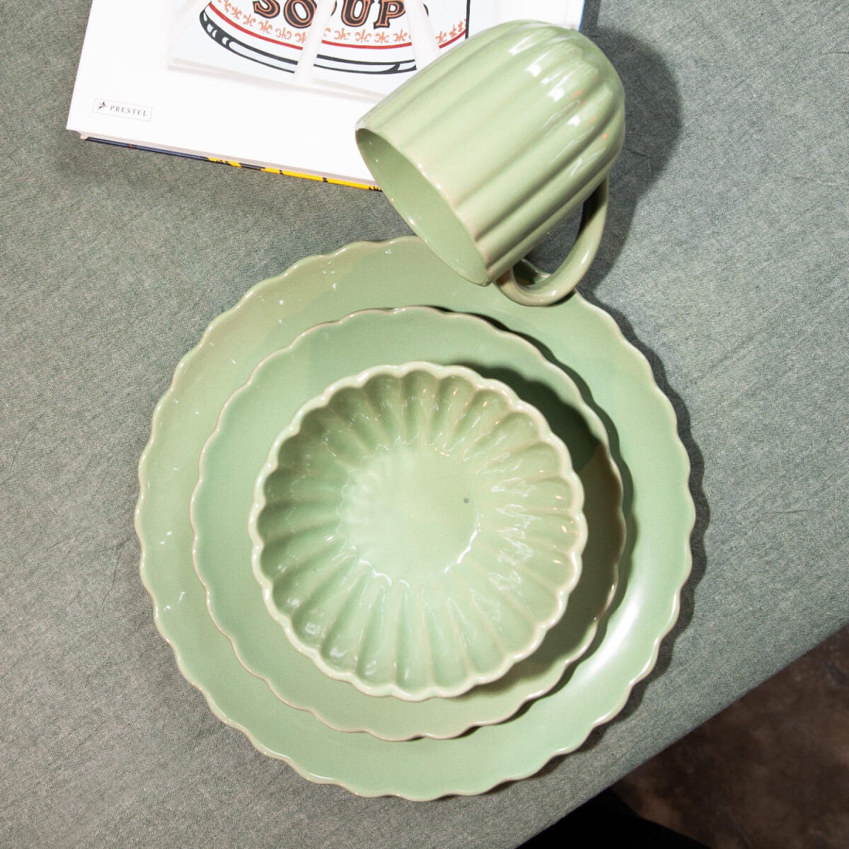 Juego de vajilla cerámica 16 piezas ondas verde 