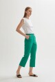 Pantalón de lino con botones verde esmeralda