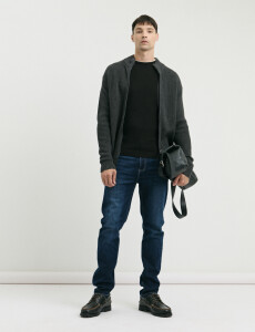 470169 SWEATER FERAUD Negro