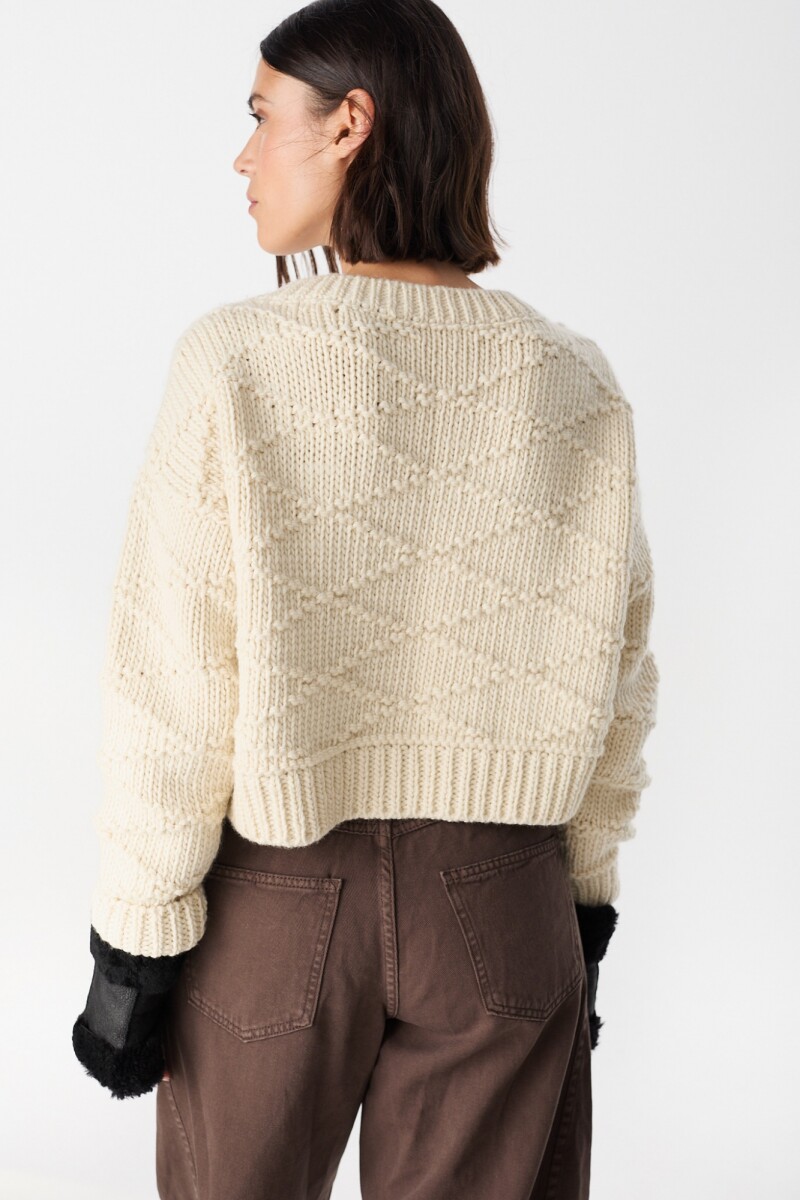 Sweater Crop Crudo