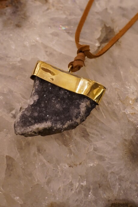 Amatista Necklace Gris