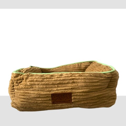 Cama con Detalle en Verde 56*56*17 cm Cama con Detalle en Verde 56*56*17 cm