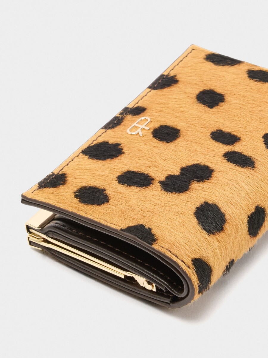 Cartera De Piel Estampado Animal camel