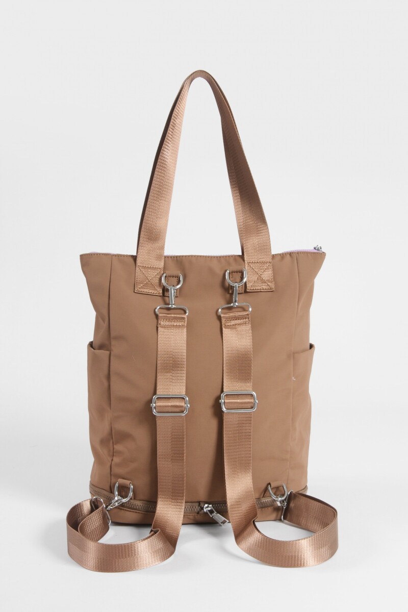 Mochila - shopper con bolsillo removible marrón