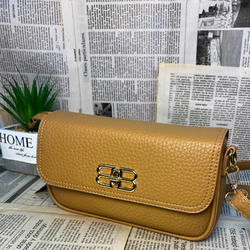 Cartera Cuerina Sweety Wanna Tostado