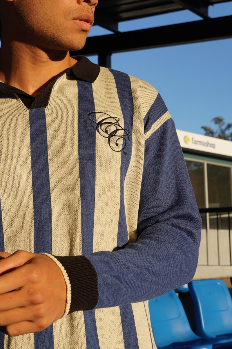 Remera Uy AZUL