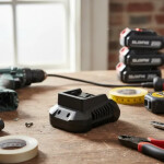 CARGADOR DE BATERIA negro