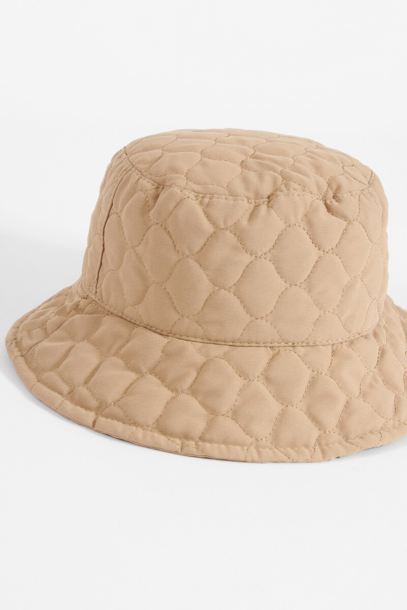 Gorro bucket capitoneado tostado
