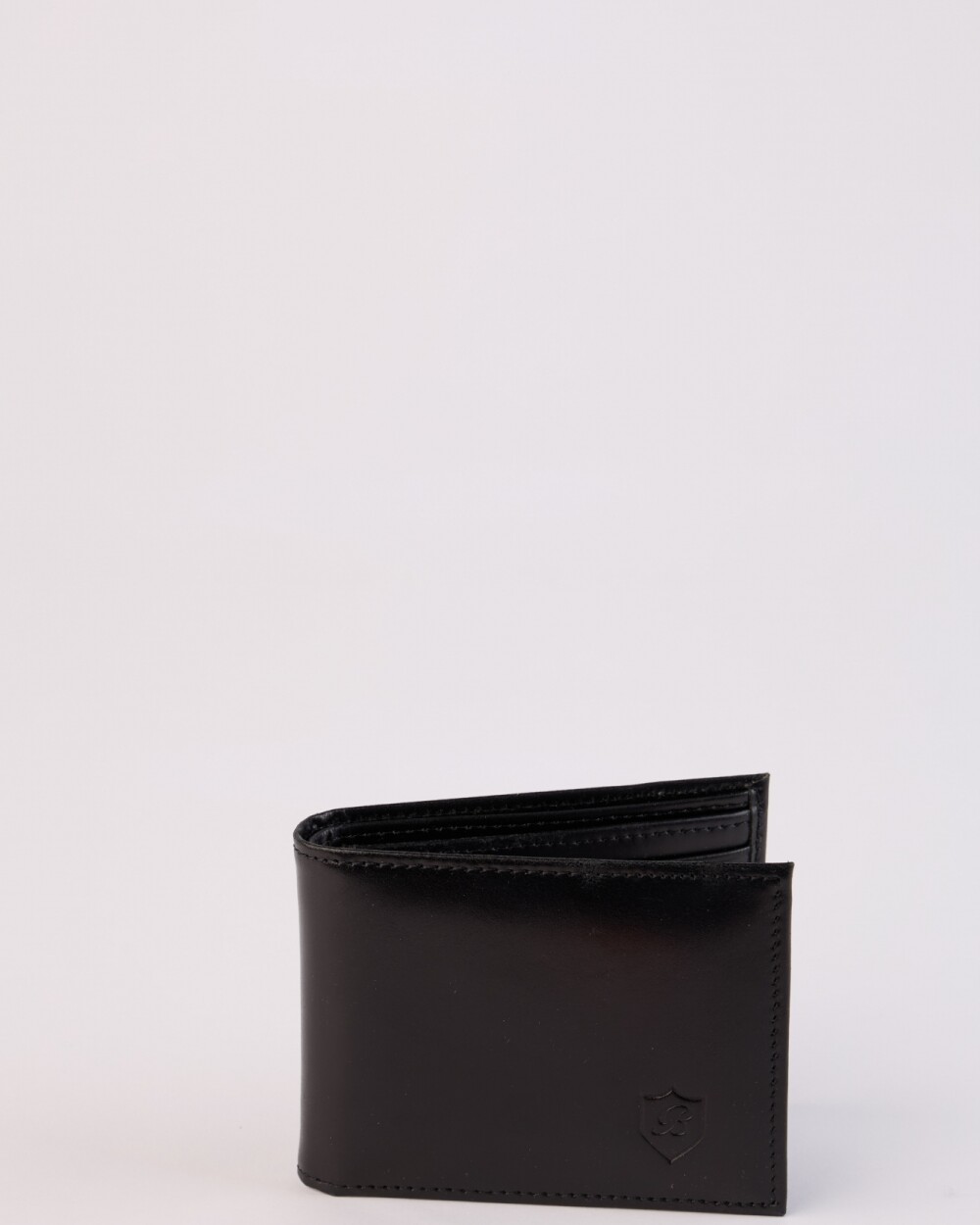 Billetera 100% Cuero - Negro Billetera 100% Cuero - Negro