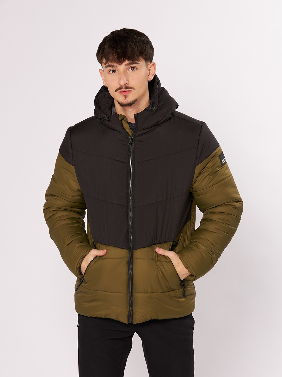 CAMPERA JUANCA RUSTY - Militar 