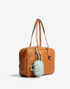 City Cartera City Con Llavero - Marron Suela