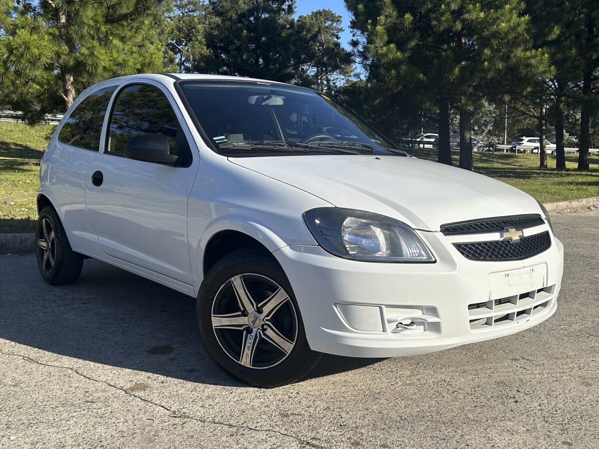 Chevrolet Celta LT EXCELENTE ESTADO! | Permuta / Financia Chevrolet Celta LT EXCELENTE ESTADO! | Permuta / Financia