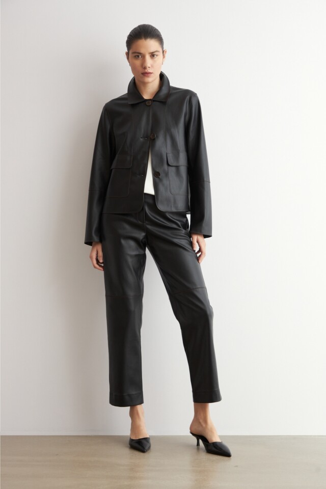 Chaqueta eco cuero negro