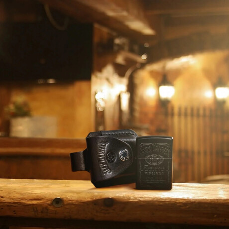 Encendedor Zippo Jack Daniel's + canana - 48460 Encendedor Zippo Jack Daniel's + canana - 48460