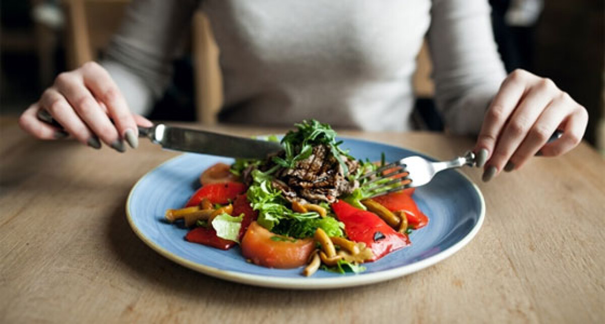 La alimentación influye en nuestro descanso