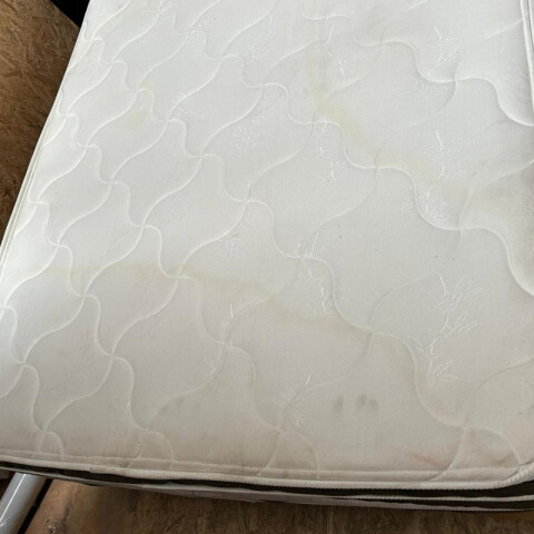 [OUTLET] Colchón MAXIMO - 2 Plazas – Espuma Doble Pillow Top – Reversible – 138 x 188 x 28 cm – Soporta 130 kg [OUTLET] Colchón MAXIMO - 2 Plazas – Espuma Doble Pillow Top – Reversible – 138 x 188 x 28 cm – Soporta 130 kg