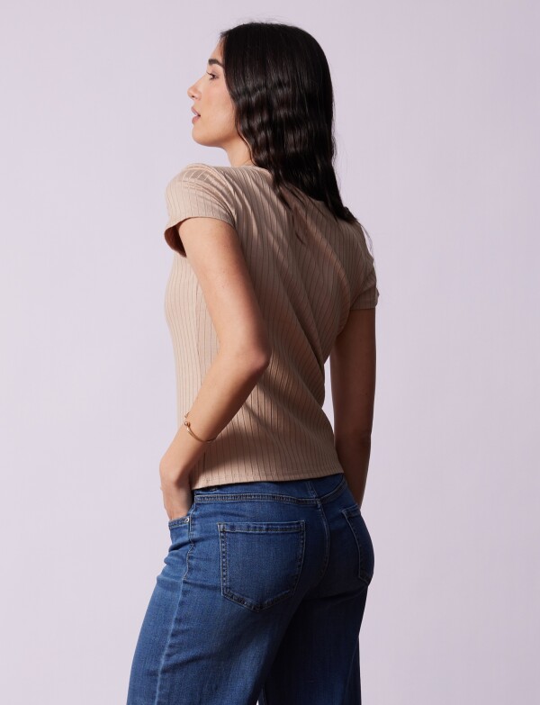 Remera Ribs BEIGE