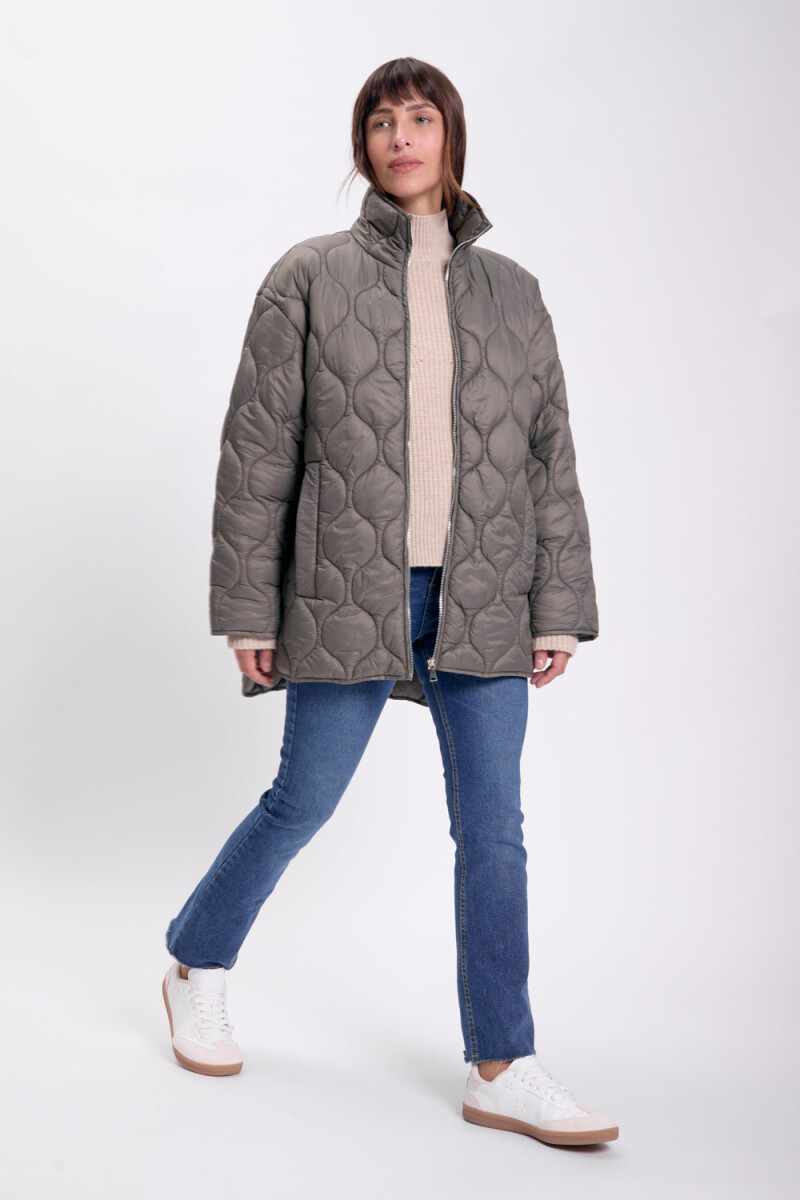 Campera capitoneada Verde