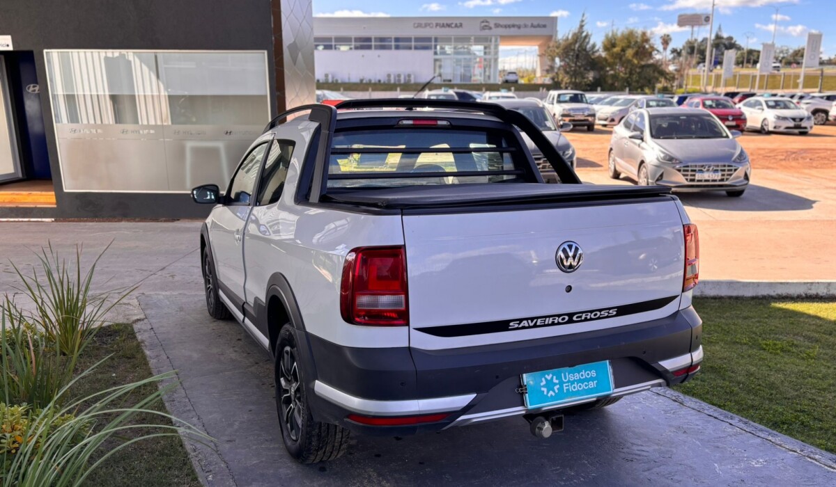 VW Saveiro Cross - 2020 VW Saveiro Cross - 2020
