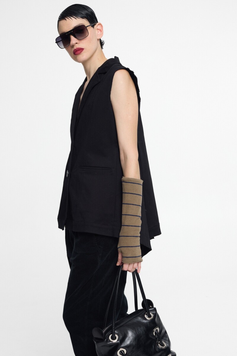 VEST Negro