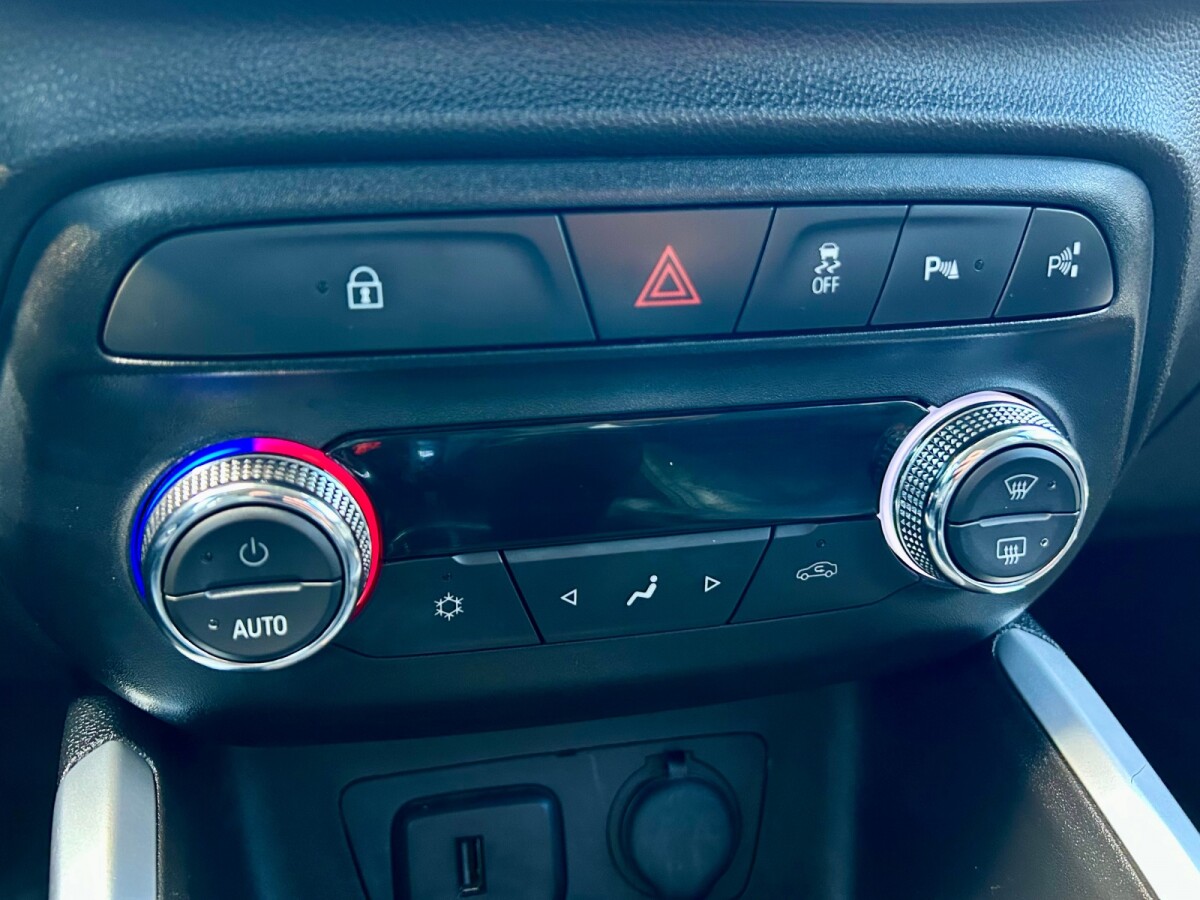 Chevrolet Onix Premier 1.0T AT Extra Full 2021 Chevrolet Onix Premier 1.0T AT Extra Full 2021