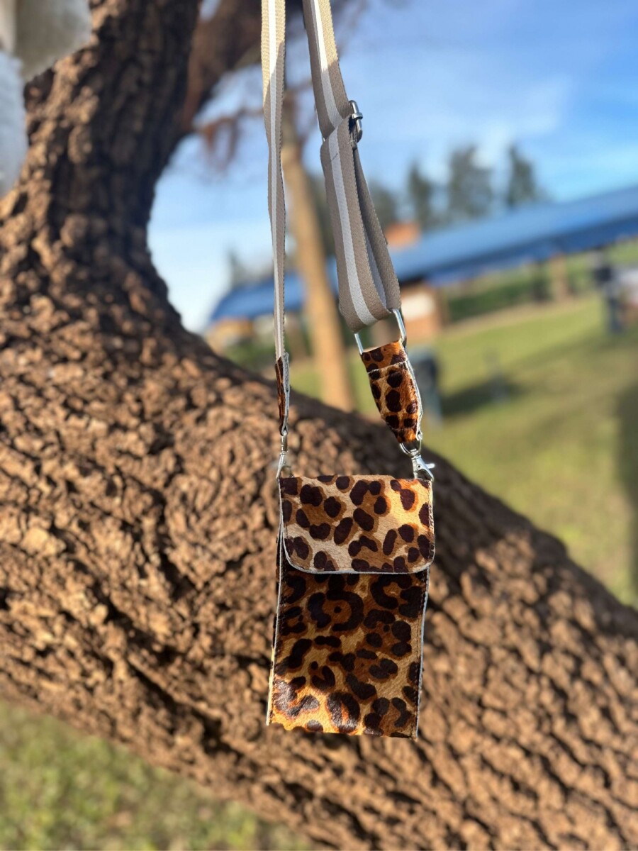 Porta celular Blanquillo - Animal Print 