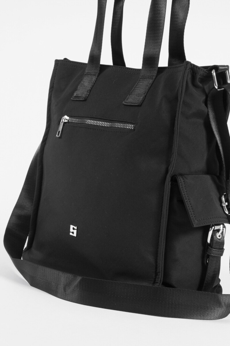 Bolso con dos bolsillos de tela negro