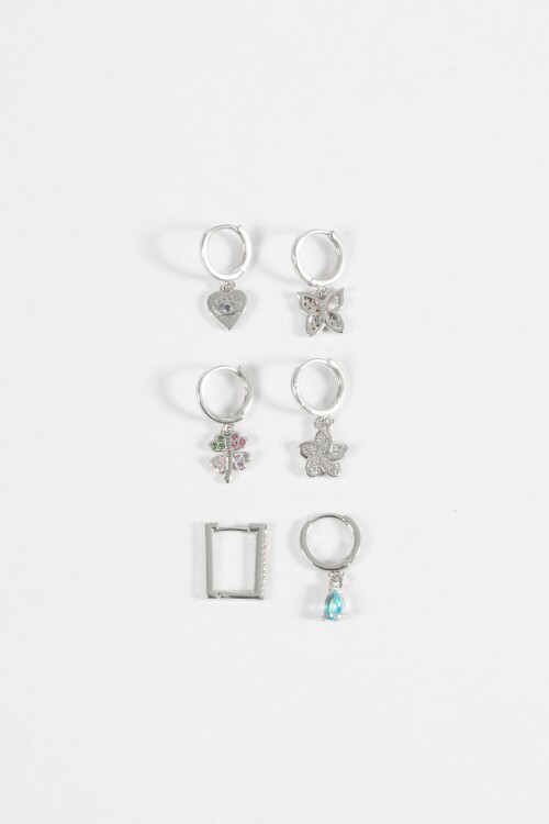 Set de aros dije mariposa plateado