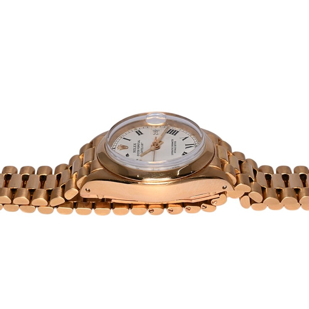 Rolex oro 18k Datejust Modelo 6916 con calendario, 26 mm. Rolex oro 18k Datejust Modelo 6916 con calendario, 26 mm.