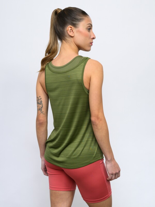 MUSCULOSA REFLECTIVE Umbro Mujer 00v