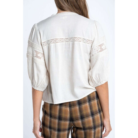 Blusa Encaje Nacar