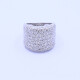 Anillo oro 18k blanco con brillantes engarce pavé. Anillo oro 18k blanco con brillantes engarce pavé.