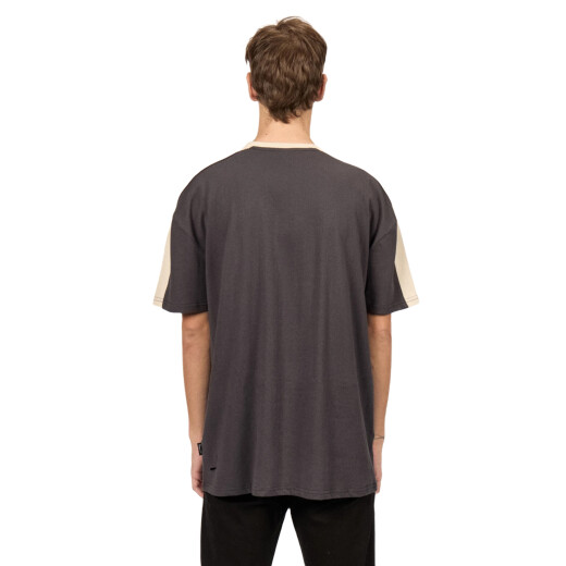 Remera Billabong Spec Icon - Negro Remera Billabong Spec Icon - Negro
