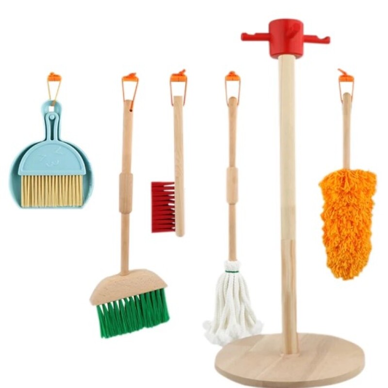 Set de limpieza en madera Set De Limpieza En Madera