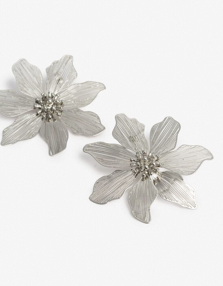 Aros Colgantes Cortos Metal Aros Colgantes Flor Metal - Dorado