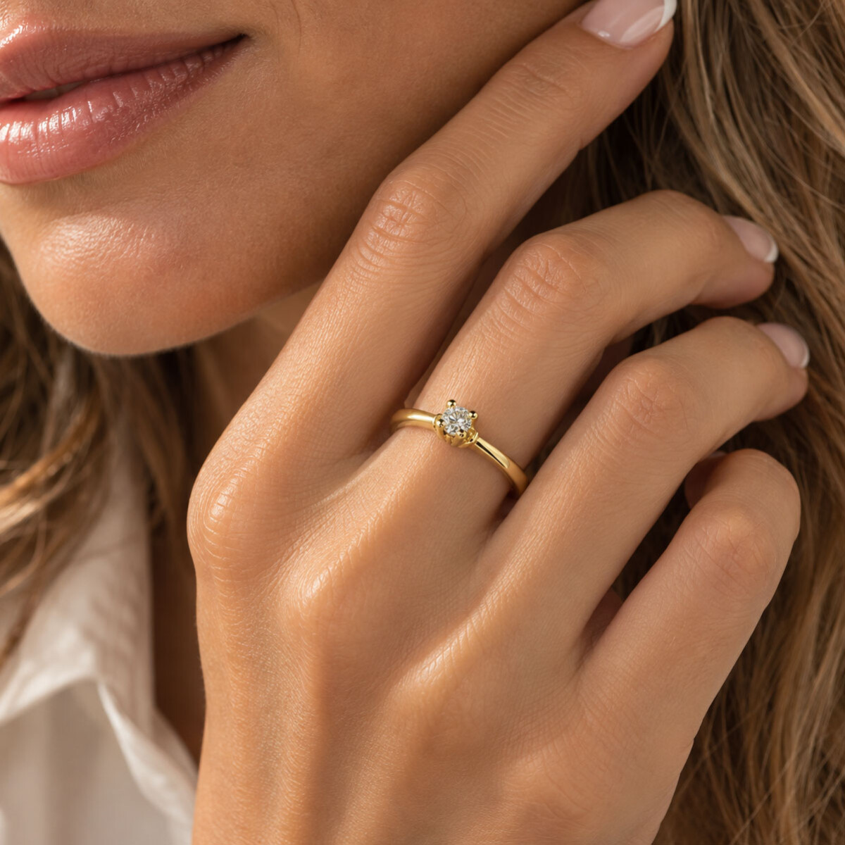 Anillo Solitario Elise de Oro Amarillo 18k. con Brillante 