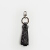 Llavero Melly En Cuero Snake Metalizado Gris