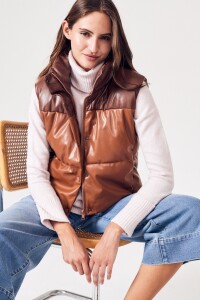 Chaleco Cuero Vegano Color Block Marron