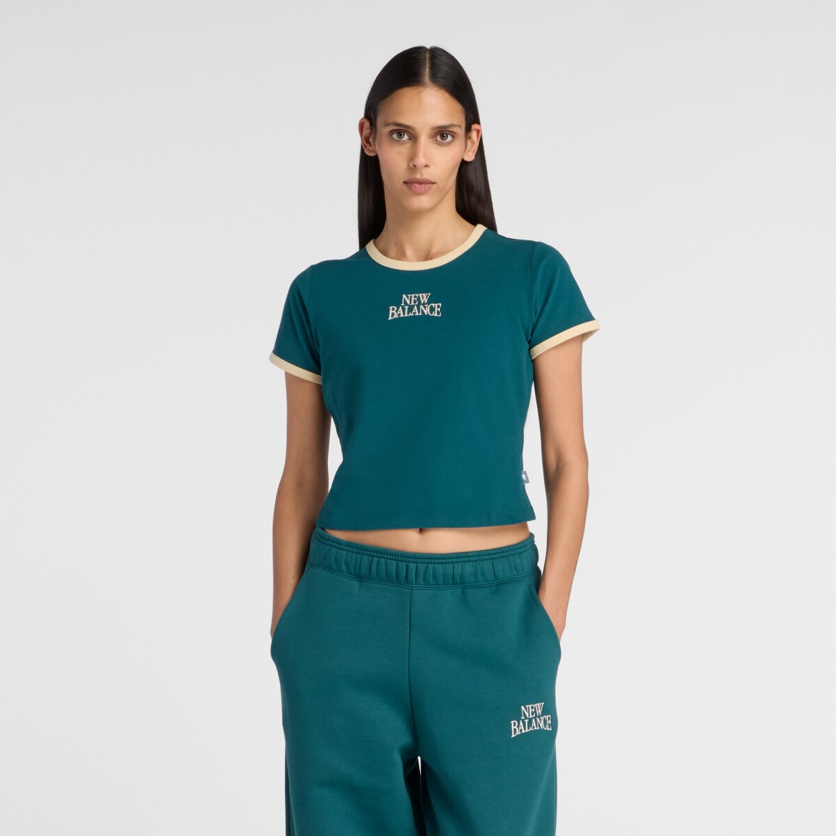 Remera New Balance de Dama - - WT61Y33QAAV - GREEN 