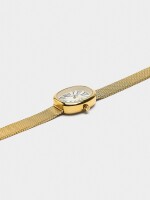 Reloj Ovalado Con Malla Metálica De Acero Inoxidable dorado