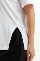 Remera con tajo BLANCO