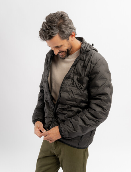 Campera capitoneada Ultratek negro