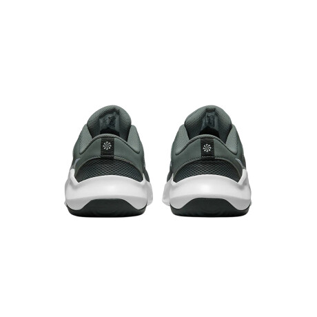 Championes Nike M Legend Essential 3 Nn Black