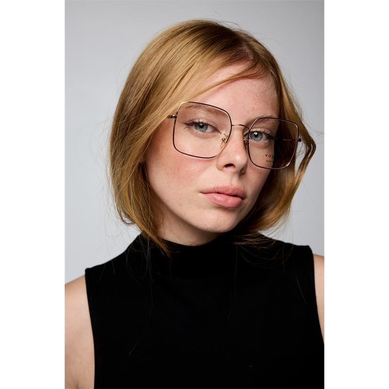 Vogue 4328-d 5152