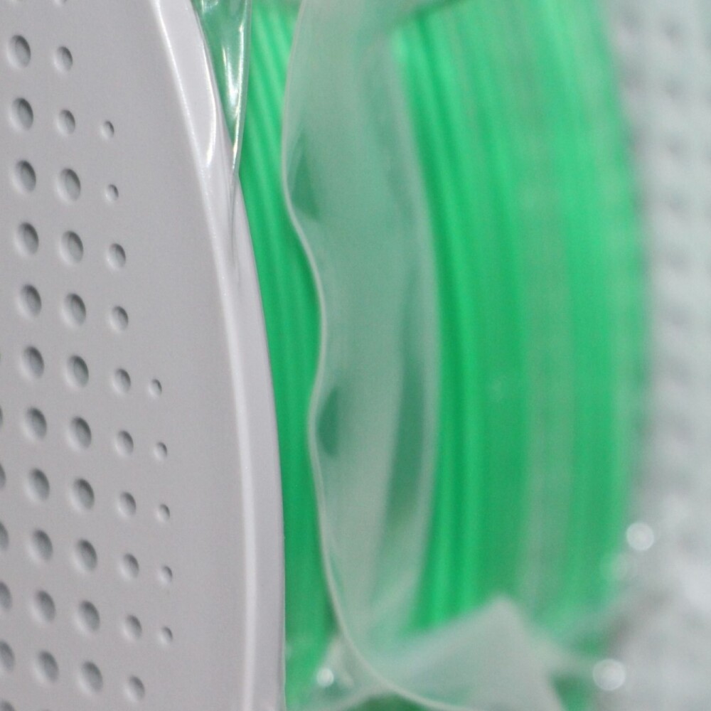 1 KILO DE FILAMENTO PLA BASIC BAMBOO LAB PARA IMPRESORAS 3D COLOR VERDE