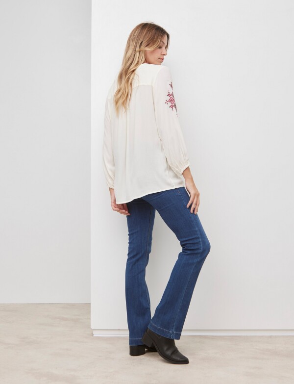 Blusa Bordada CRUDO/MULTI