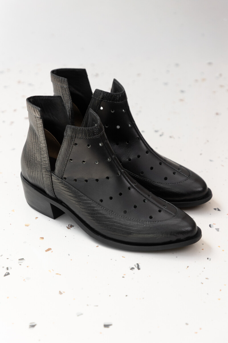 Botín calado Milán 