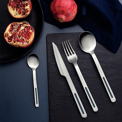 Juego de cubiertos inox. c/ppl 24 pzas. "Vik" -TRAMONTINA TN9760