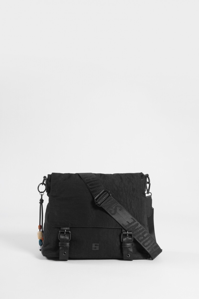 Bandolera con tapa y hebillas - negro 