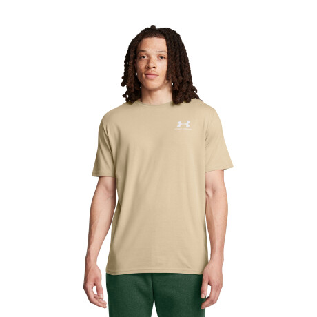 Remera de Hombre Under Armour Sportstyle Marrón